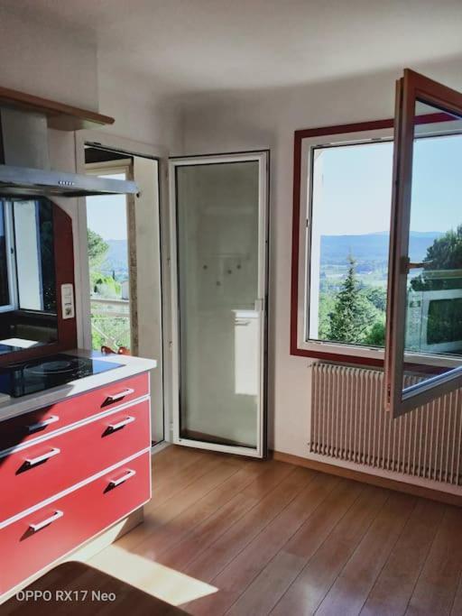 Appartement Au Coeur Du Village De Callian Dış mekan fotoğraf
